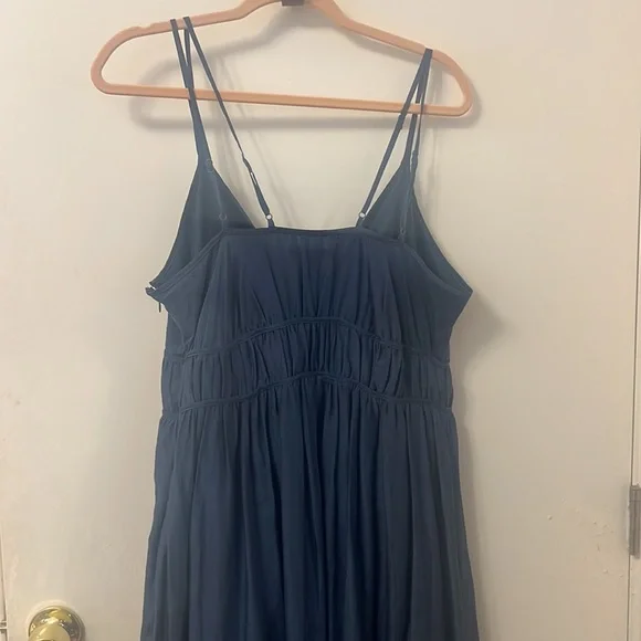 NWOT Banana republic maxi dress (new without tags) - Picture 6 of 8